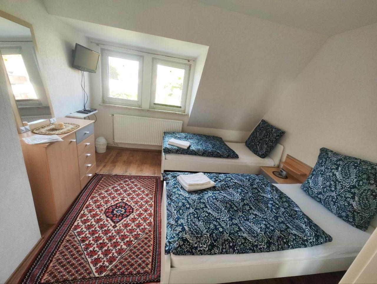 Schickes 110Qm Ferienhaus In Naehe Vw, Messe,Dez Und Orangerie Kassel Kültér fotó